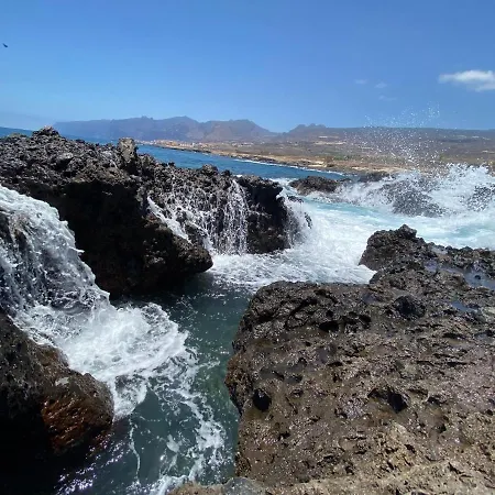 De 1 Habitación Cerca Al Mar!