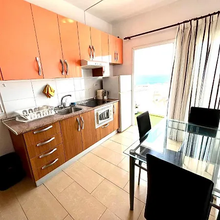 De 1 Habitación Cerca Al Mar! Apartamento